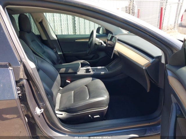 Tesla Model 3 Standard Range Plus Rear-wheel Drive 2021 5YJ3E1EA6MF994702 Image 5