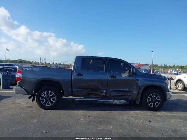 Продаж на аукціоні авто 2019 Toyota Tundra Sr5 5.7l V8, vin: 5TFDW5F19KX834422, номер лоту: 44849878