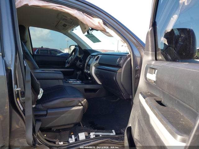 Продаж на аукціоні авто 2019 Toyota Tundra Sr5 5.7l V8, vin: 5TFDW5F19KX834422, номер лоту: 44849878