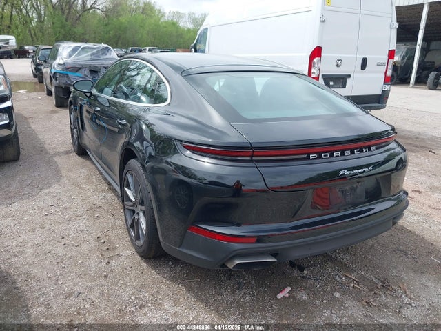2025 PORSCHE PANAMERA WP0AA2YA0SL006926 Photo 2