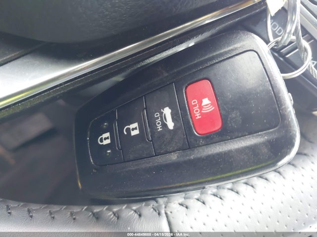 44849888 :رقم المزاد ، 4T1DZ1FB3LU044198 vin ، 2020 Toyota Avalon Limited مزاد بيع