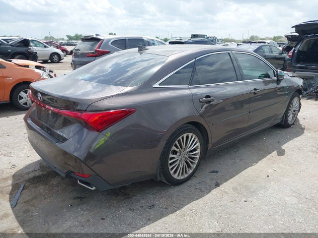 44849888 :رقم المزاد ، 4T1DZ1FB3LU044198 vin ، 2020 Toyota Avalon Limited مزاد بيع
