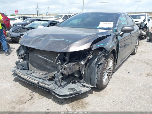 44849888 :رقم المزاد ، 4T1DZ1FB3LU044198 vin ، 2020 Toyota Avalon Limited مزاد بيع