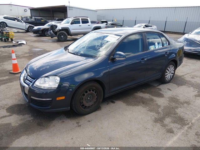 Продаж на аукціоні авто 2010 Volkswagen Jetta S, vin: 3VWJZ7AJ2AM038092, номер лоту: 44849907