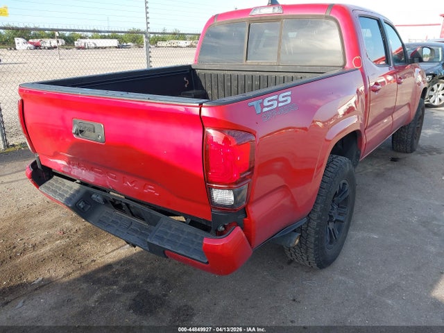 5TFAX5GN6LX183995 Toyota Tacoma Sr