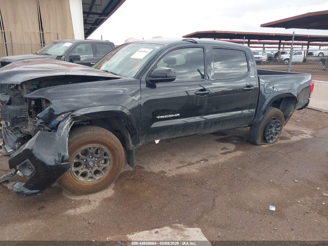 5TFAZ5CNXKX080514 Toyota Tacoma Sr5 V6