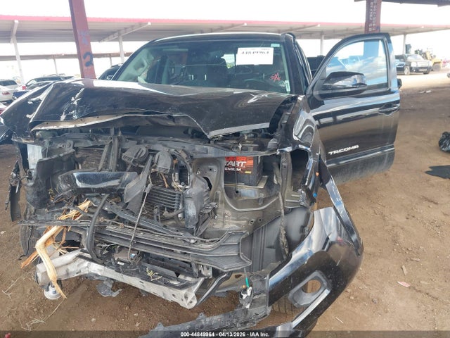 5TFAZ5CNXKX080514 Toyota Tacoma Sr5 V6