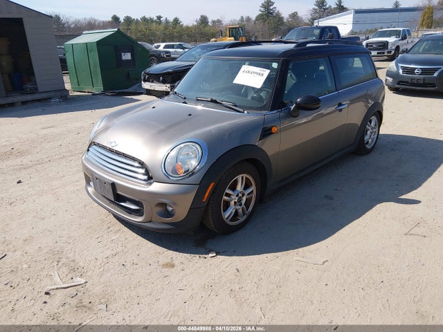 2012 MINI COOPER CLUBMAN WMWZF3C55CT489204 Photo 1