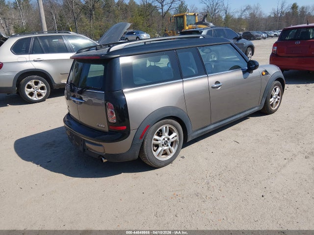 2012 MINI COOPER CLUBMAN WMWZF3C55CT489204 Photo 3