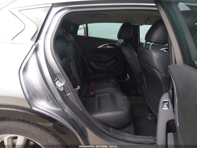44850014 :رقم المزاد ، SJKCH5CPXHA027740 vin ، 2017 Infiniti Qx30 Premium مزاد بيع