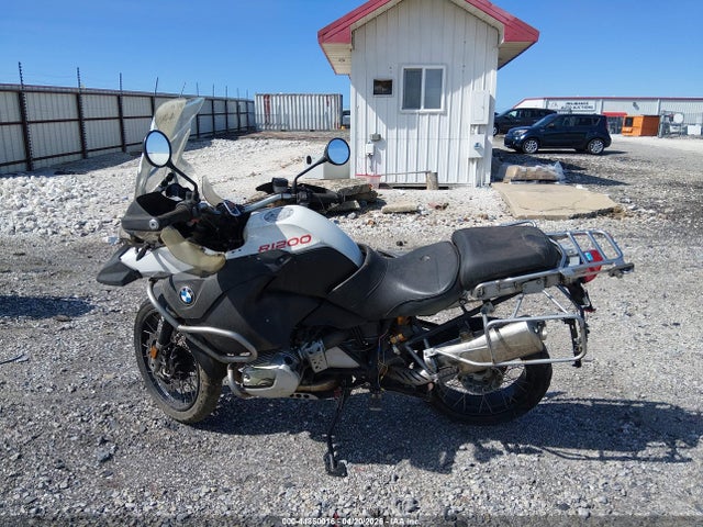 44850016 :رقم المزاد ، WB10397066ZP60307 vin ، 2006 Bmw R1200 Gs Adventure مزاد بيع