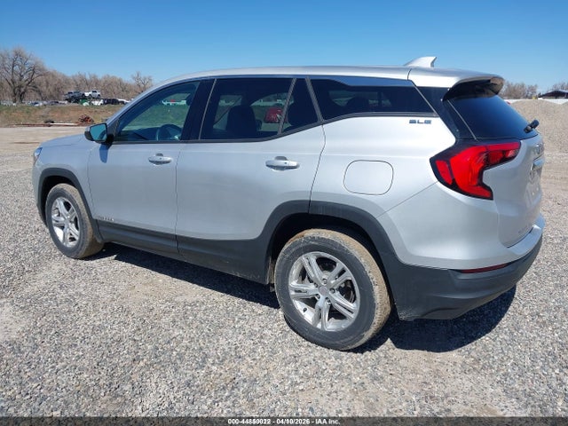 2018 GMC TERRAIN 3GKALTEV8JL377797 Photo 2