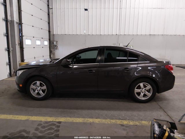 1G1PC5SB0E7285906 Chevrolet Cruze 1lt Auto