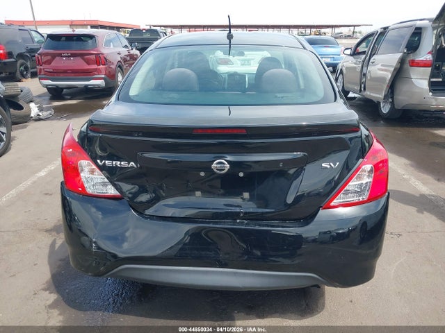 3N1CN7AP8JL843521 Nissan Versa 1.6 Sv