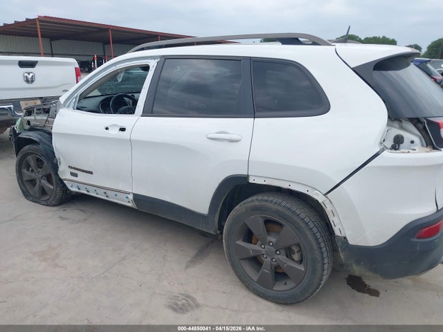 Продажа на аукционе авто 2016 Jeep Cherokee 75th Anniversary, vin: 1C4PJLCS0GW354859, номер лота: 44850041