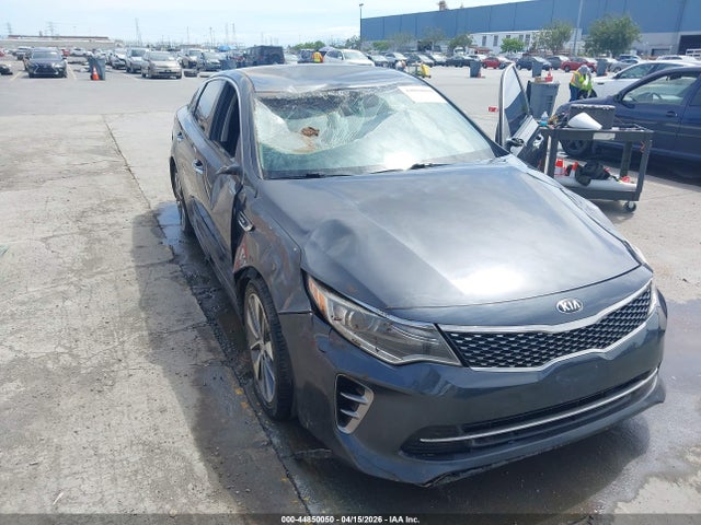 5XXGW4L21GG014001 KIA Optima Sx Turbo