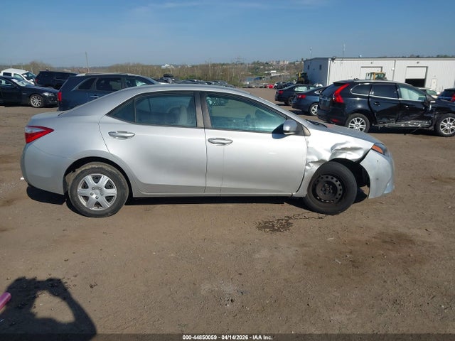 5YFBURHE5EP117782 Toyota COROLLA L