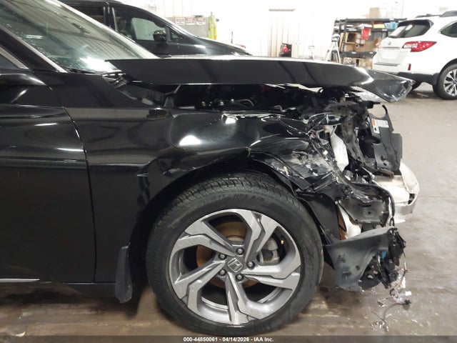 2018 Honda Accord Ex მანქანა იყიდება აუქციონზე, vin: 1HGCV1F48JA025577, აუქციონის ნომერი: 44850061