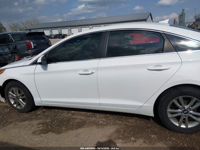 Aukcja sprzedaży 2017 Hyundai Sonata Se, vin: 5NPE24AF5HH458982, numer aukcji: 44850066
