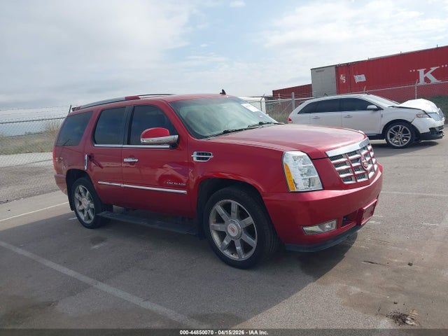 44850070 :رقم المزاد ، 1GYS4BEF1CR291396 vin ، 2012 Cadillac Escalade Luxury مزاد بيع