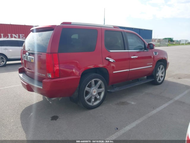 44850070 :رقم المزاد ، 1GYS4BEF1CR291396 vin ، 2012 Cadillac Escalade Luxury مزاد بيع