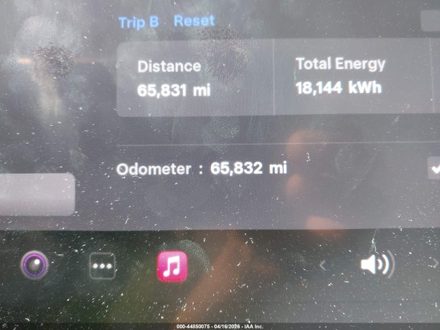 Продажа на аукционе авто 2022 Tesla Model 3 Long Range Dual Motor All-wheel Drive, vin: 5YJ3E1EB6NF164215, номер лота: 44850075