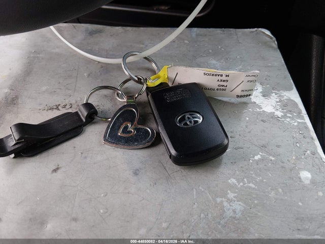 5TDKZRFH9KS351344 Toyota Highlander Se