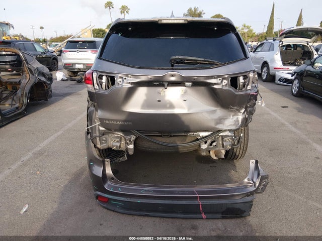 5TDKZRFH9KS351344 Toyota Highlander Se