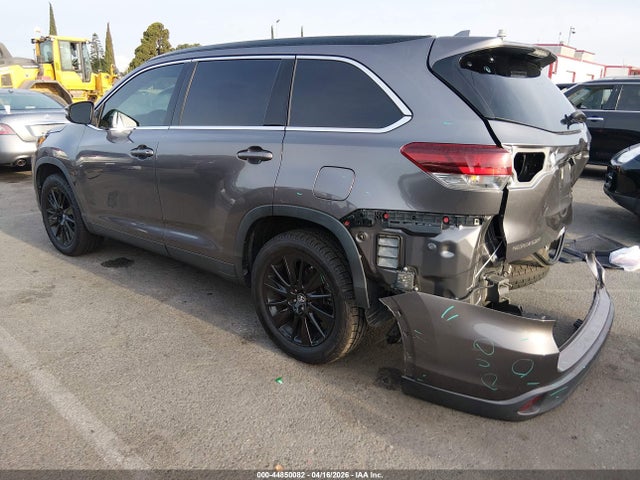 5TDKZRFH9KS351344 Toyota Highlander Se