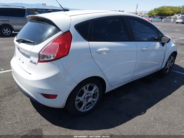 Ford FIESTA SE 2015 3FADP4EJ1FM214299 Image 4