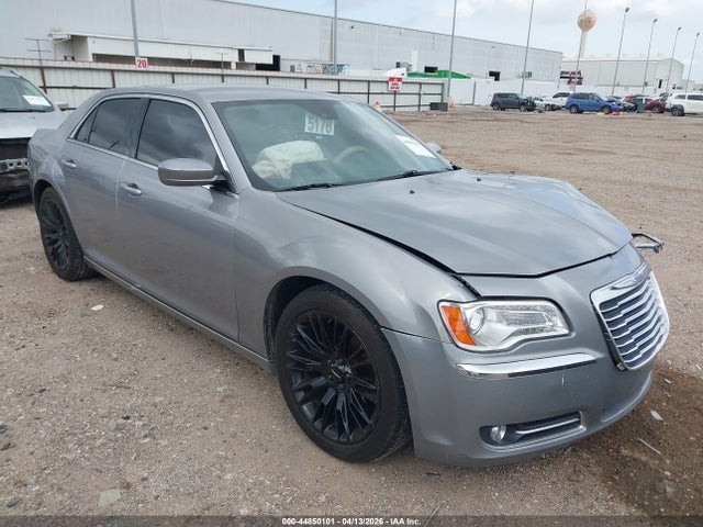 Auction sale of the 2014 Chrysler 300, vin: 2C3CCAAG1EH327164, lot number: 44850101