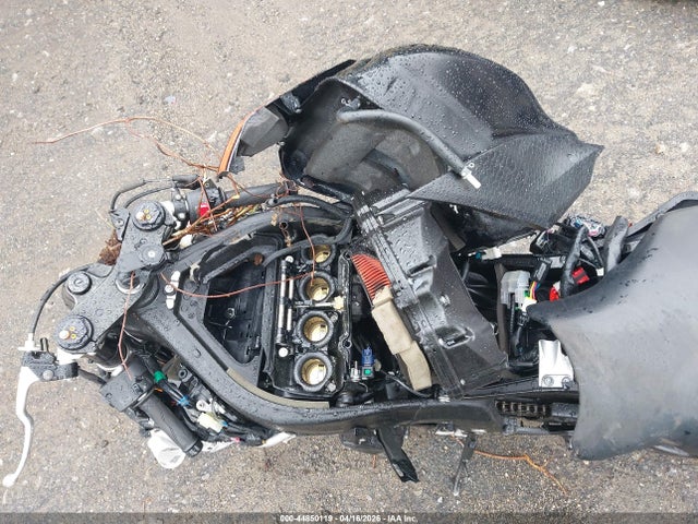 Yamaha YZFR6 2020 JYARJ28E5LA006855 Image 13