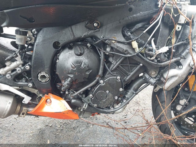 Yamaha YZFR6 2020 JYARJ28E5LA006855 Image 8
