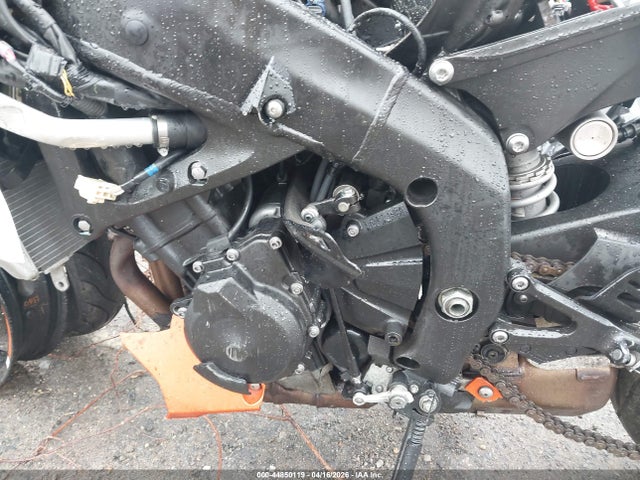 Yamaha YZFR6 2020 JYARJ28E5LA006855 Image 9