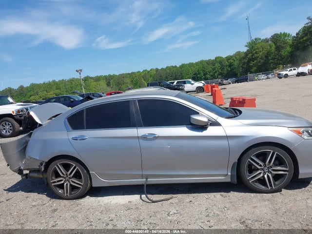 Продажа на аукционе авто 2017 Honda Accord Sport Se, vin: 1HGCR2F1XHA283674, номер лота: 44850140