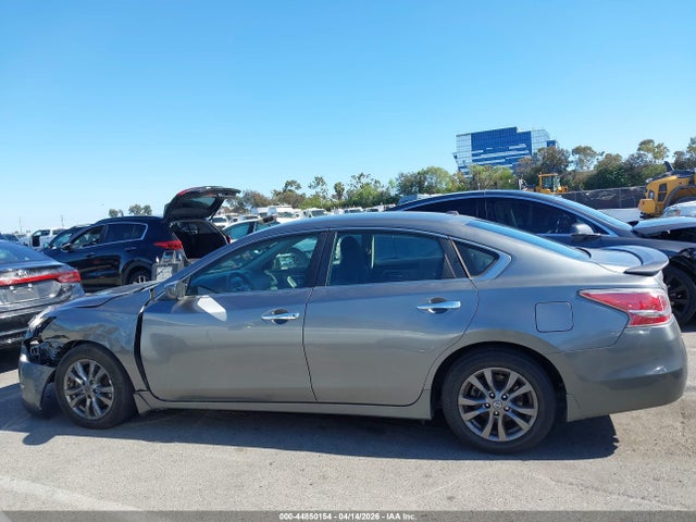 Nissan Altima 2.5 S 2015 1N4AL3AP7FC576142 Image 15