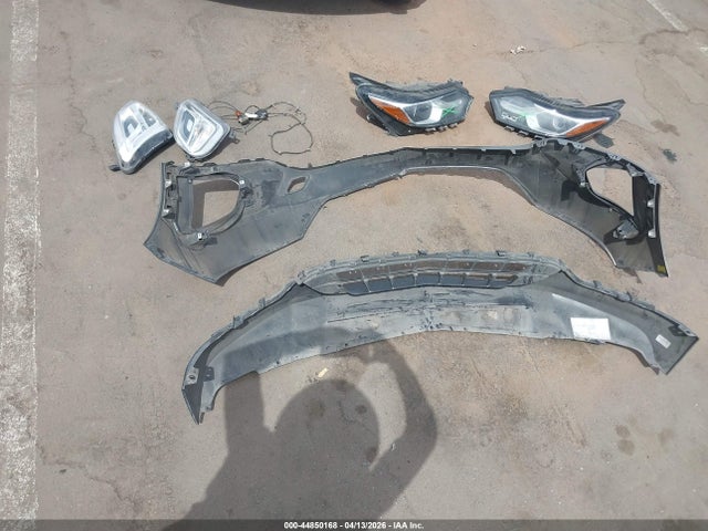 Chevrolet EQUINOX LT 2018 3GNAXJEV2JS623681 Image 11