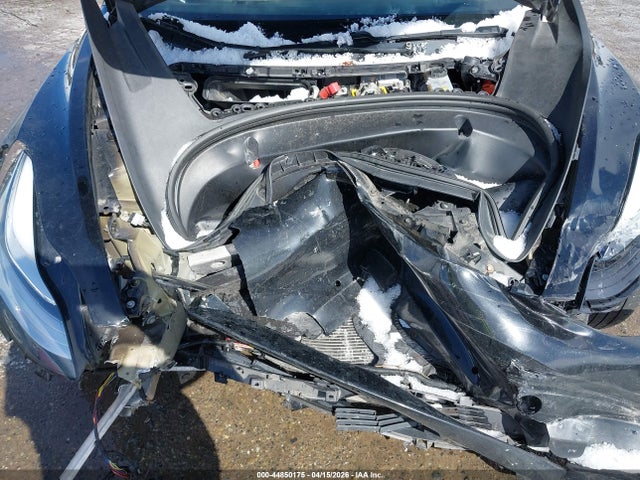 Tesla Model 3 Long Range/mid Range/standard Range/standard Range Plus 2019 5YJ3E1EA8KF314988 Image 10