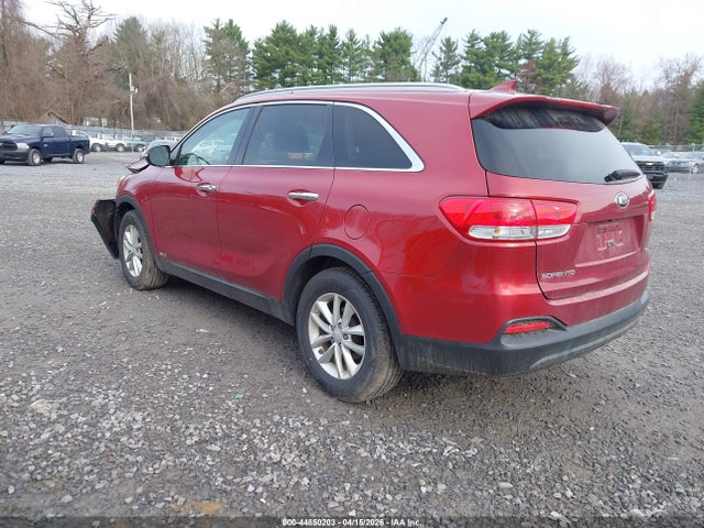 44850203 :رقم المزاد ، 5XYPGDA31JG400154 vin ، 2018 Kia Sorento 2.4l Lx مزاد بيع