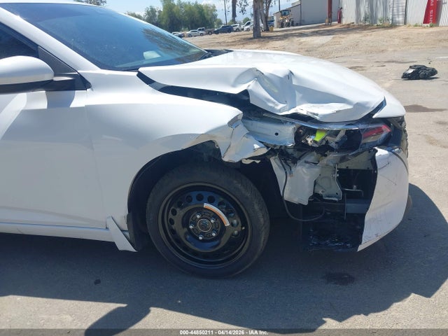 3N1AB8BV9SY287288 Nissan SENTRA S