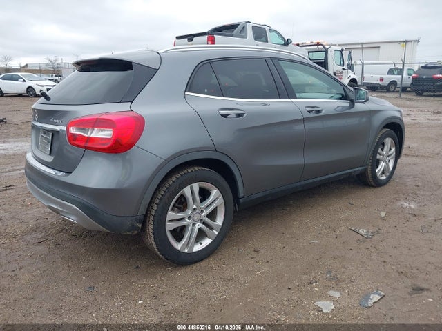 2015 MERCEDES-BENZ GLA 250 WDCTG4GB5FJ171945 Photo 3