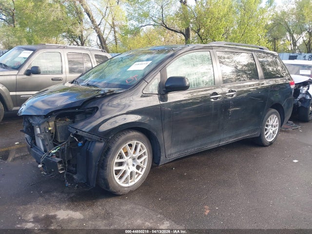 Aukcja sprzedaży 2011 Toyota Sienna Xle, vin: 5TDDK3DC5BS010458, numer aukcji: 44850218