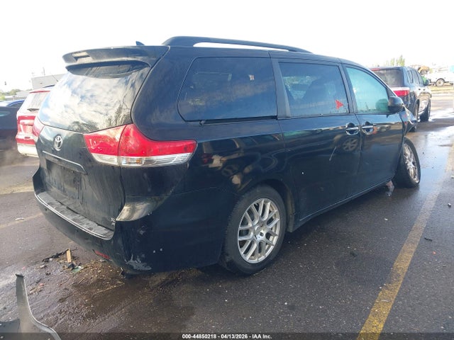 Aukcja sprzedaży 2011 Toyota Sienna Xle, vin: 5TDDK3DC5BS010458, numer aukcji: 44850218
