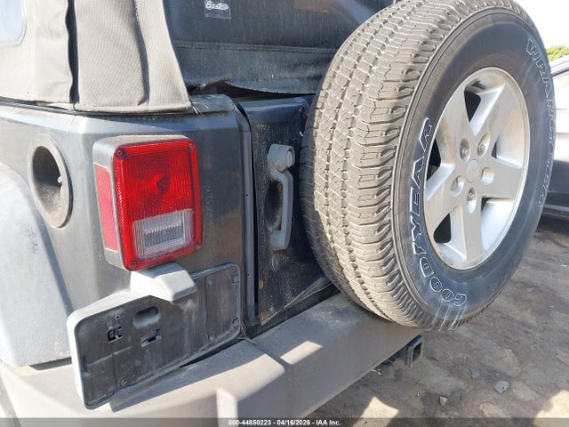 44850223 :رقم المزاد ، 1J4AA2D18AL144051 vin ، 2010 Jeep Wrangler Sport مزاد بيع