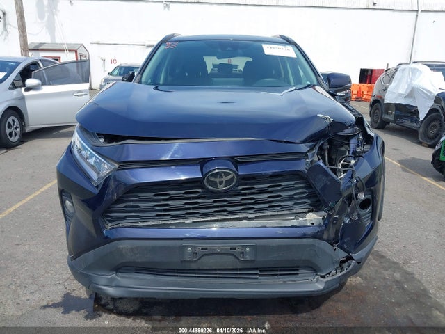 2T3P1RFV0KC029601 Toyota Rav4 Xle