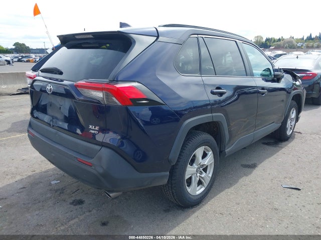 2T3P1RFV0KC029601 Toyota Rav4 Xle