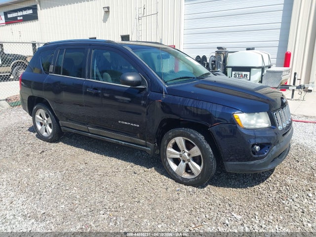 44850231 :رقم المزاد ، 1J4NT1FA7BD138126 vin ، 2011 Jeep Compass مزاد بيع