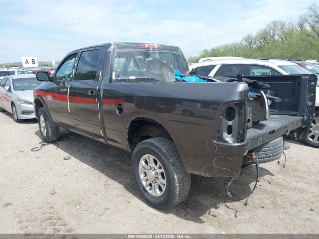 Aukcja sprzedaży 2017 Ram 2500 Laramie  4x4 6'4 Box, vin: 3C6UR5FLXHG695253, numer aukcji: 44850239