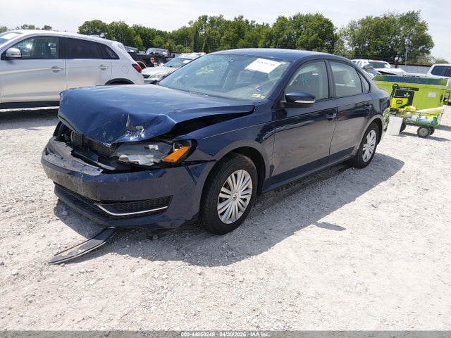 Aukcja sprzedaży 2014 Volkswagen Passat 1.8t S, vin: 1VWAS7A38EC076844, numer aukcji: 44850248