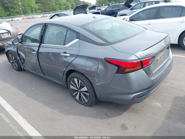 44850251 :رقم المزاد ، 1N4BL4DV1NN352906 vin ، 2022 Nissan Altima Sv Fwd مزاد بيع